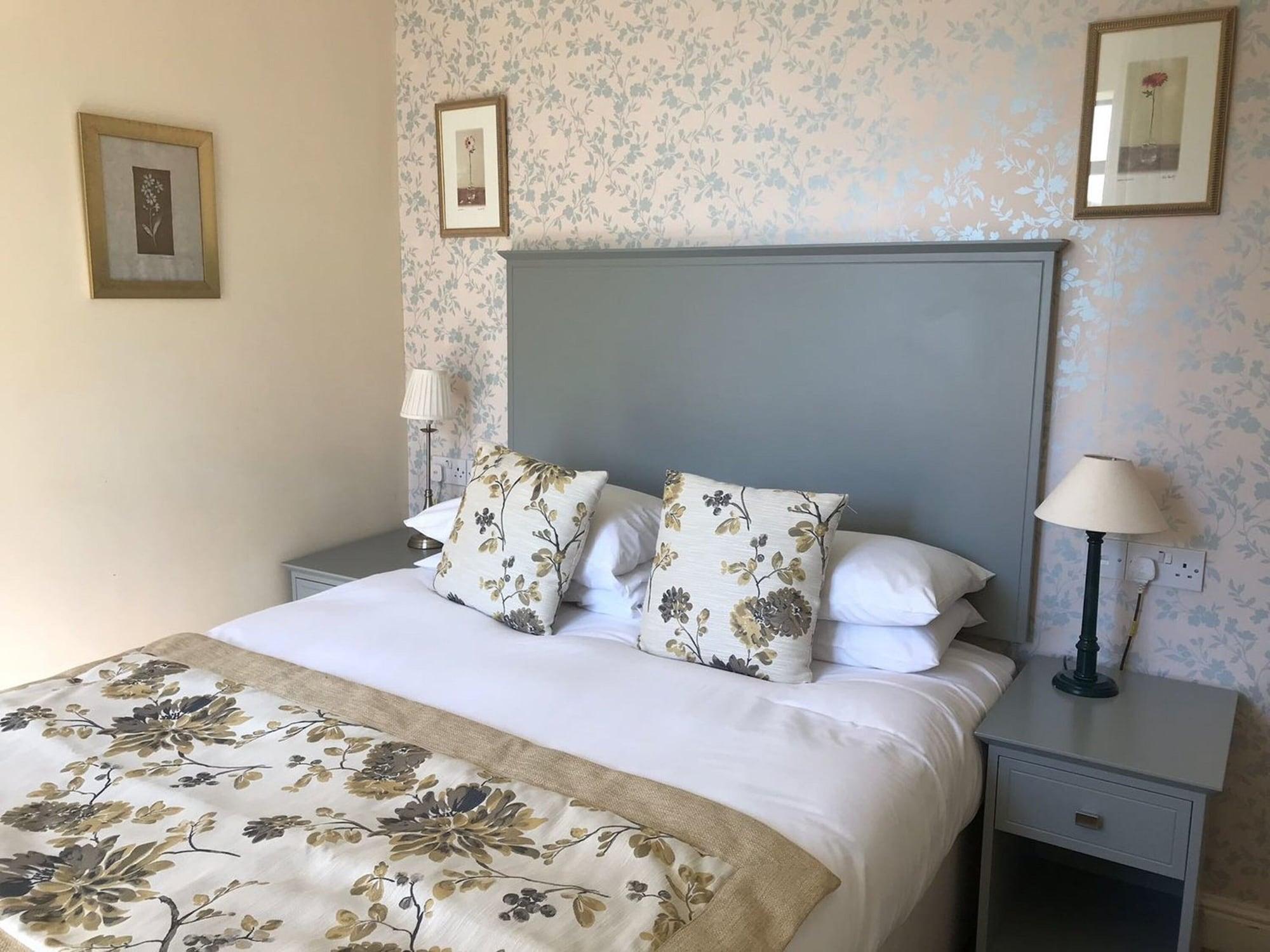Stanton Manor Hotel Chippenham  Esterno foto