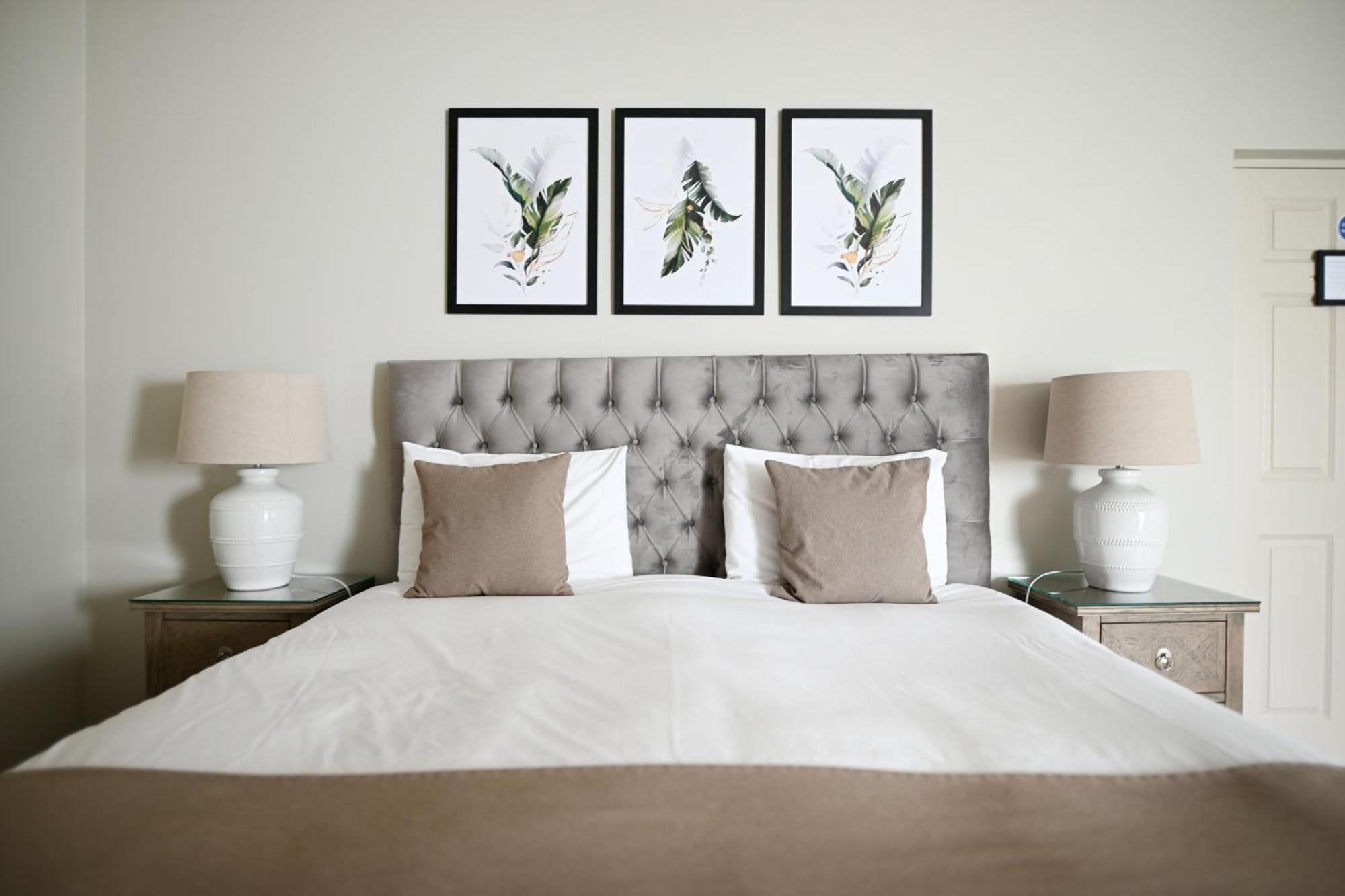 Stanton Manor Hotel Chippenham  Esterno foto