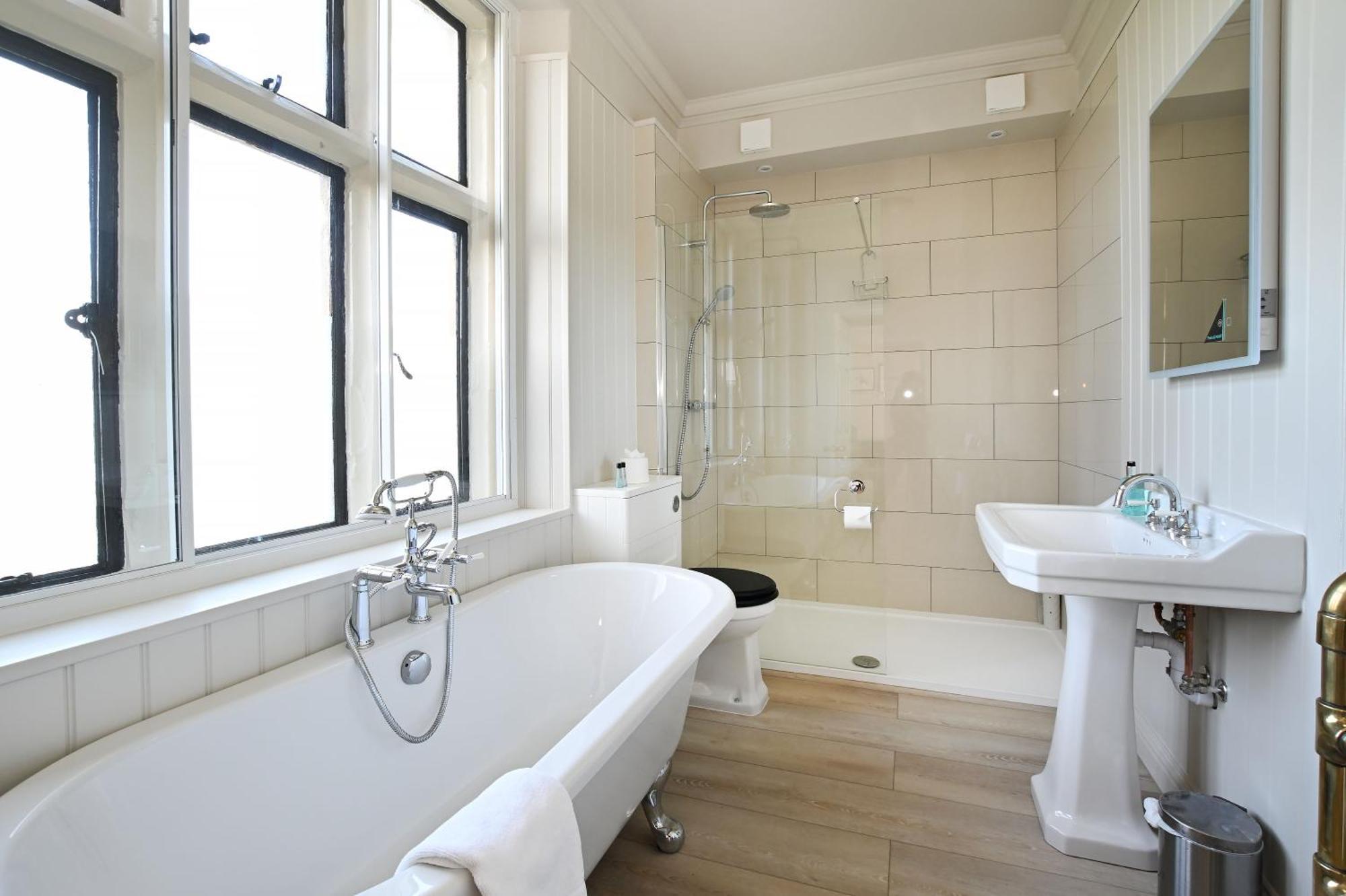 Stanton Manor Hotel Chippenham  Esterno foto